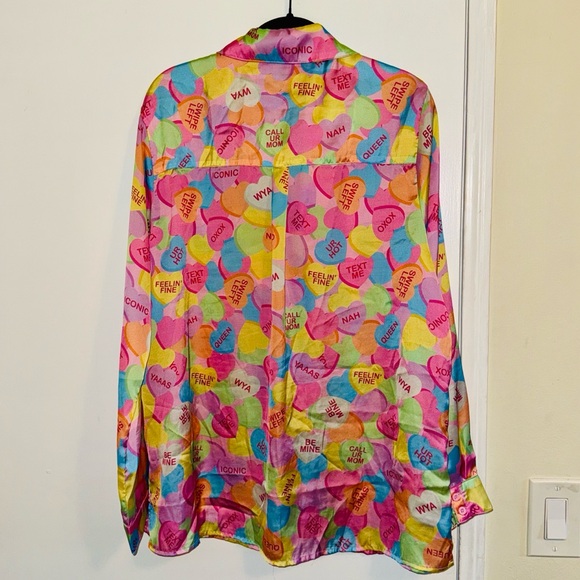 SMYM Colorful Graphic Button-Up Blouse - Picture 7 of 9